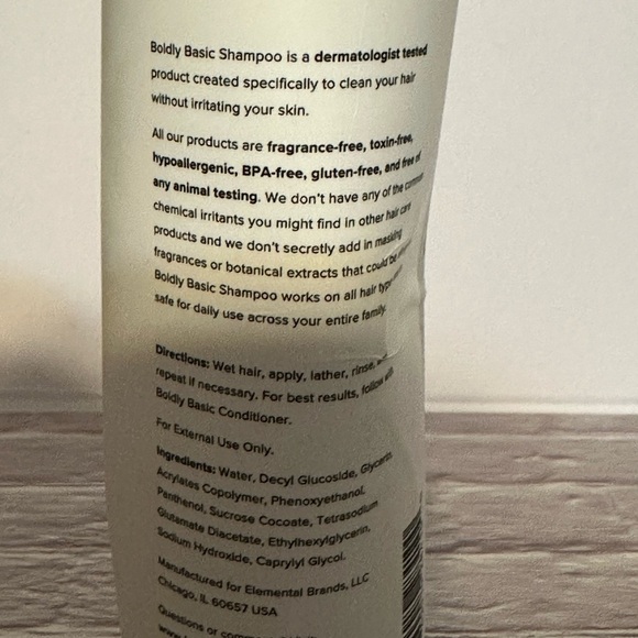 Boldly Basic Shampoo - dented bottle - Picture 3 of 3